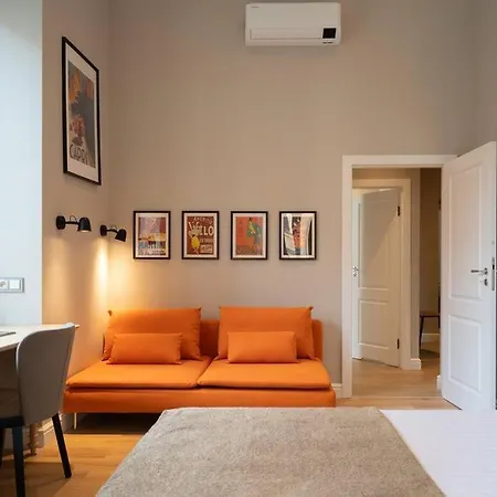 Center Ii Apartman *